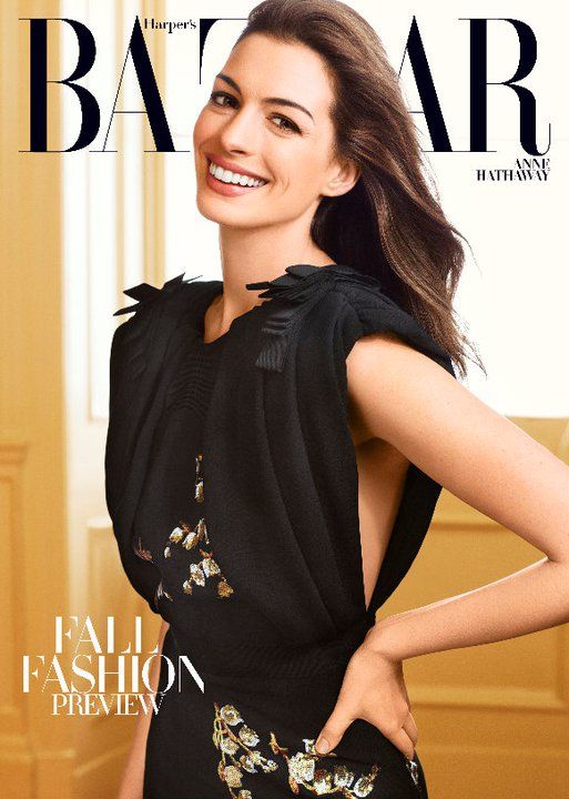 H Anne Hathaway ακολουθεί high fashion δρόμο