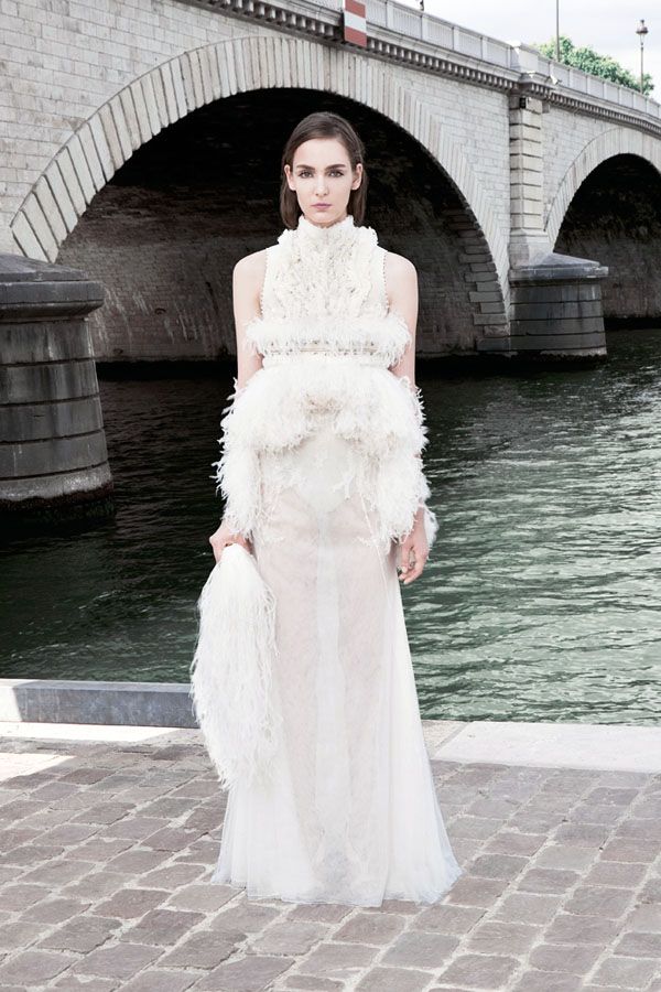 Έργα τέχνης με υπογραφή Givenchy