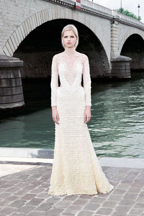 Έργα τέχνης με υπογραφή Givenchy
