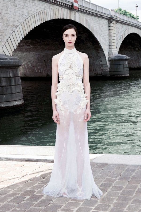 Έργα τέχνης με υπογραφή Givenchy