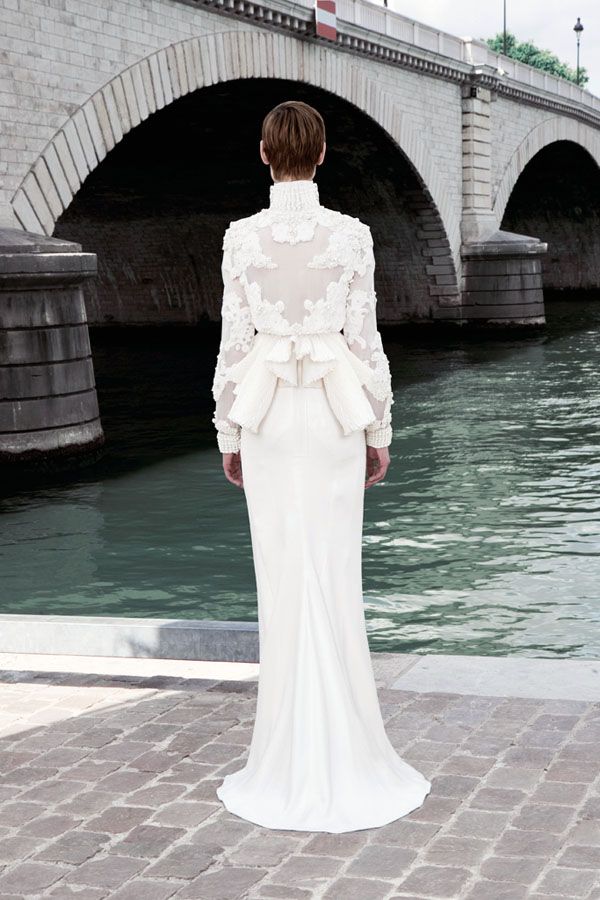Έργα τέχνης με υπογραφή Givenchy