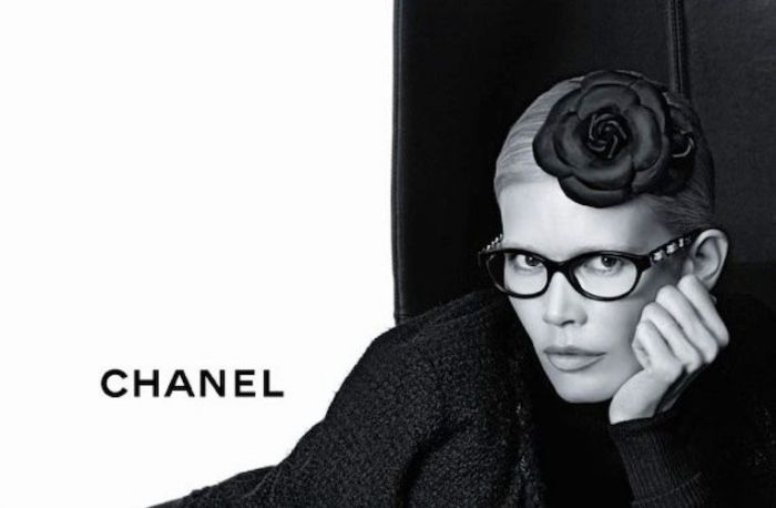 Claudia Schiffer: σαν να μην πέρασε μια μέρα