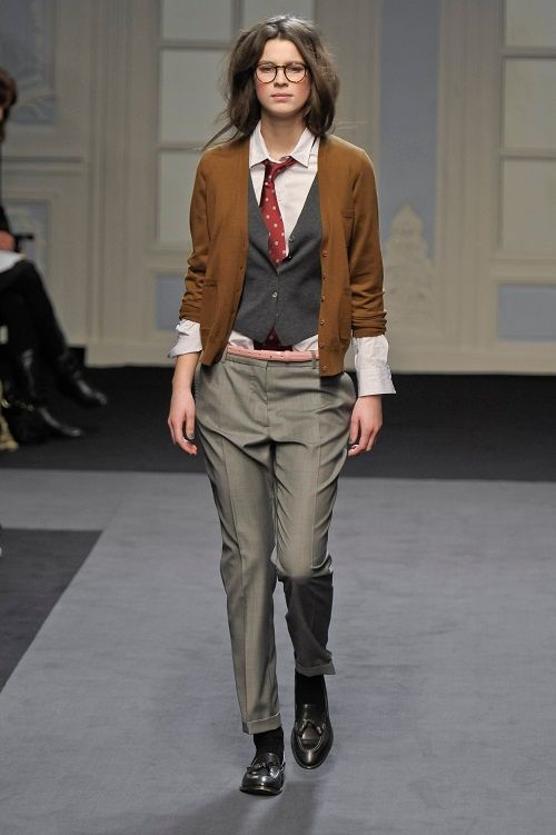 Fashion Trend: όσο πιο φαρδύ τόσο το καλύτερο