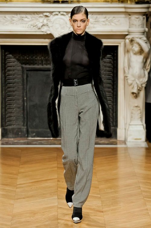 Fashion Trend: όσο πιο φαρδύ τόσο το καλύτερο