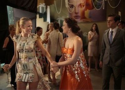 Τα Gossip Girls φορούν Mary Katrantzou