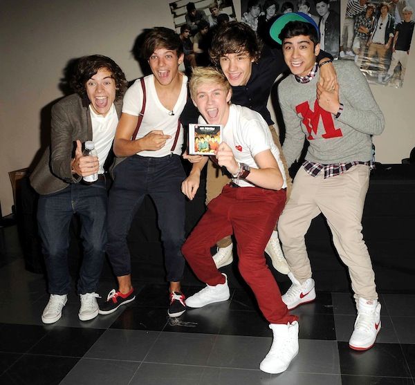 Tα αγόρια που θα ξανακάνουν μόδα τα boybands