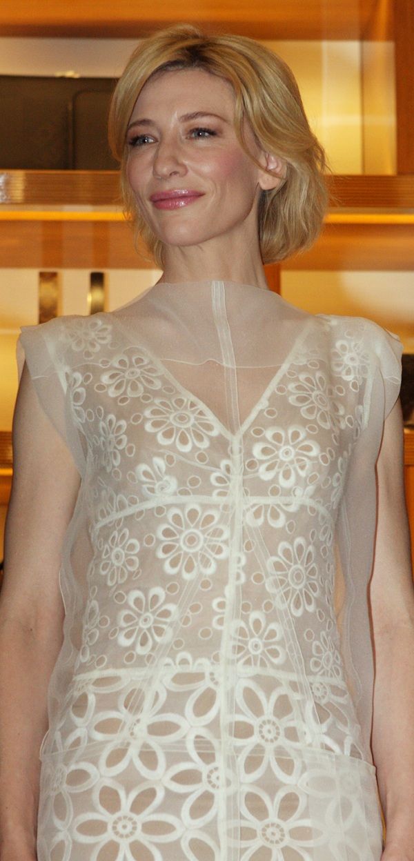 Cate Blanchett: η χιονούλα του Louis Vuitton