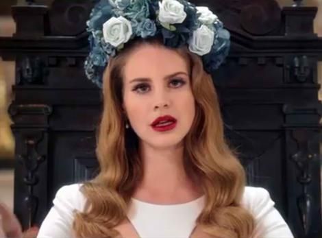 Lana Del Rey: Το hip κορίτσι είναι το νέο style icon