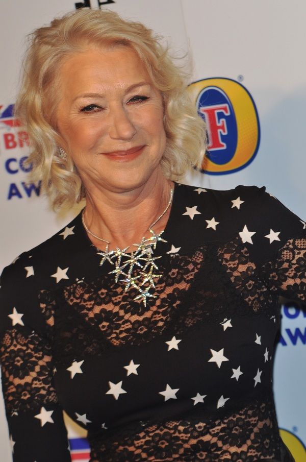 H Dame Helen Mirren εντυπωσιάζει