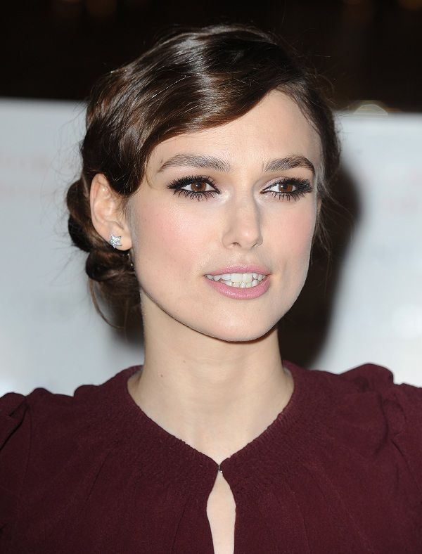Keira Knightley: μια ρετρό chic ιέρεια