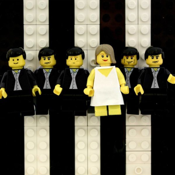 Και οι celebrity έγιναν… Lego