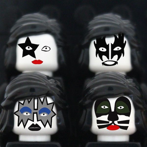 Και οι celebrity έγιναν… Lego