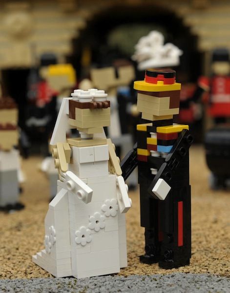 Και οι celebrity έγιναν… Lego