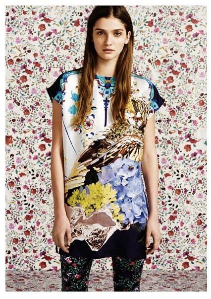 Δείτε την πολυαναμενόμενη συλλογή της Mary Katrantzou για το Topshop