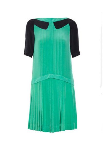 Η capsule συλλογή της Victoria Beckham για το Net-A-Porter