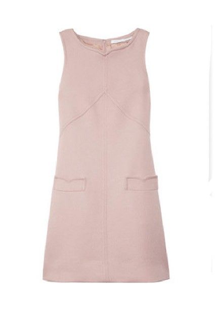 Η capsule συλλογή της Victoria Beckham για το Net-A-Porter