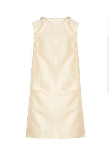 Η capsule συλλογή της Victoria Beckham για το Net-A-Porter
