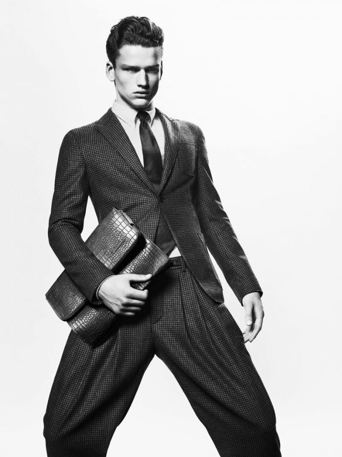 Bally, Gucci, Giorgio Armani, Dsquared2: κυκλοφόρησαν οι νέες τους καμπάνιες