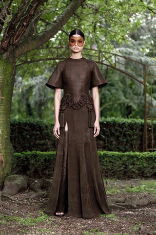 Yψηλή ραπτική με την υπογραφή Givenchy