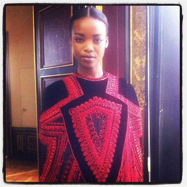 Yψηλή ραπτική με την υπογραφή Givenchy
