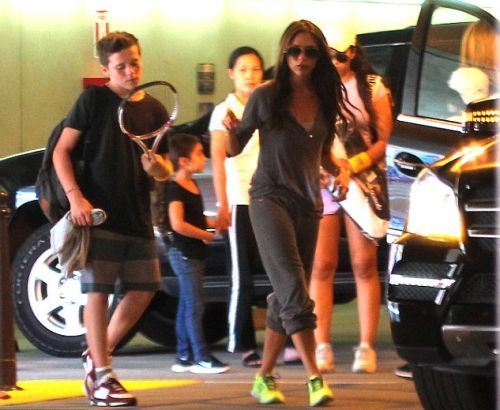 Το είδαμε και αυτό: Η Victoria Beckham με φόρμα;