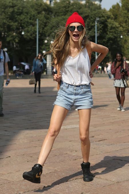 Model Street Style: η Cara παραδίδει μαθήματα