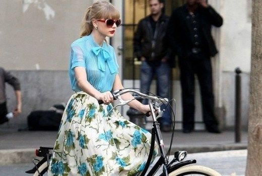 Η Taylor Swift συνεργάζεται με τα Keds