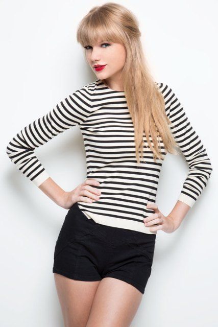 Η Taylor Swift συνεργάζεται με τα Keds