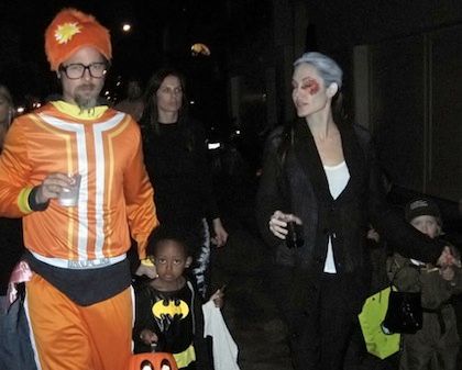 Hollywood report: δείτε πώς ντύνονται για το Halloween τα διάσημα πιτσιρίκια