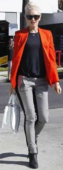 Tuxedo pants: Η νέα μανία των σταρ!