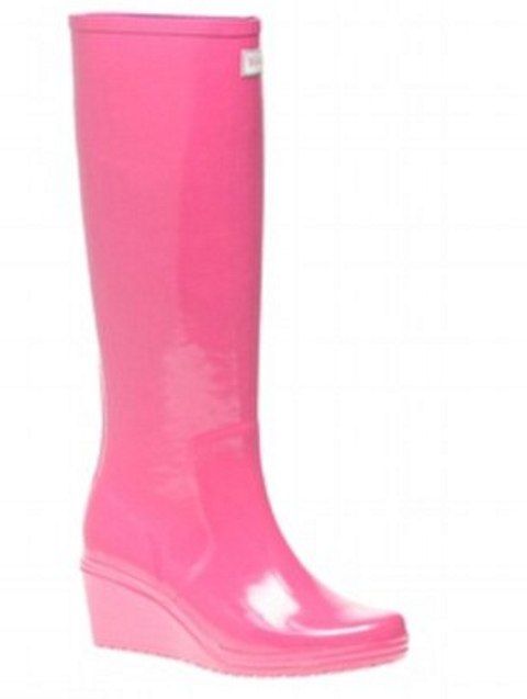 Wedge Wellies: Το νέο trend με την έγκριση της Βασίλισσας Ελισάβετ