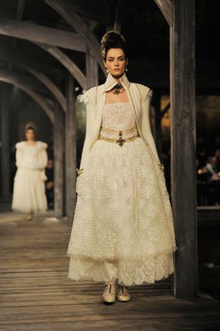 Chanel: ένα ταξίδι από το Παρίσι στο Εδιμβούργο