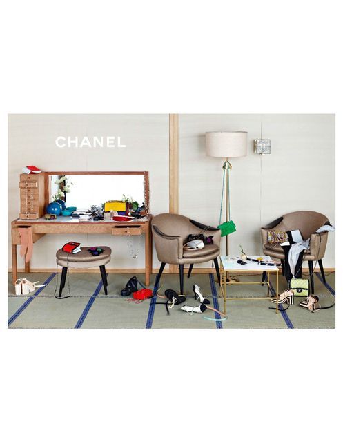 Ανήλικες στη νέα καμπάνια της Chanel