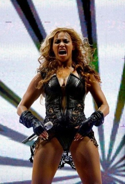 Beyonce, εσύ; Οι φωτογραφίες από το Super Bowl που η superstar σίγουρα δεν θέλει να δούμε