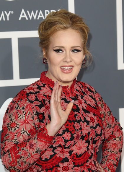 Για ποιον άντρα έκανε τατουάζ η Adele;