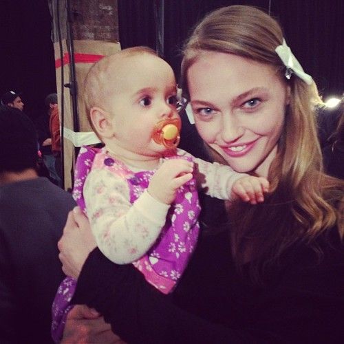 Sasha Pivovarova: η επιστροφή στην πασαρέλα