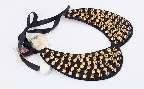 Φτιάξτε μόνες σας εύκολα και γρήγορα, το πιο rock collar με τρουκς