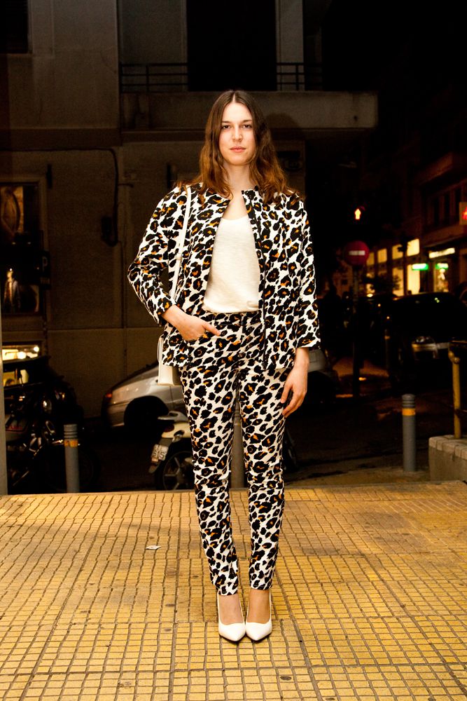 Κι όμως, το total animal print μπορεί να είναι κομψό