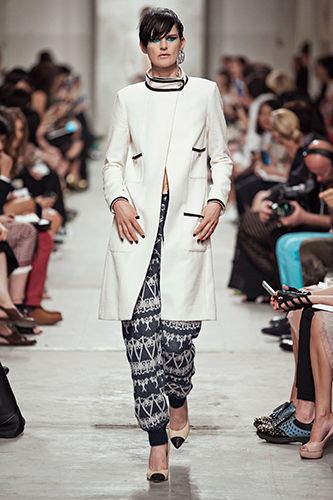 Δείτε τη συλλογή Chanel Resort 2014
