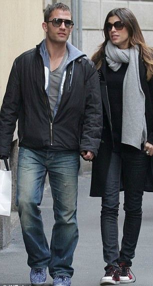 Η Elisabetta Canallis μας δείχνει τι κορμί μπορείς να φτιάξεις με τη γυμναστική!