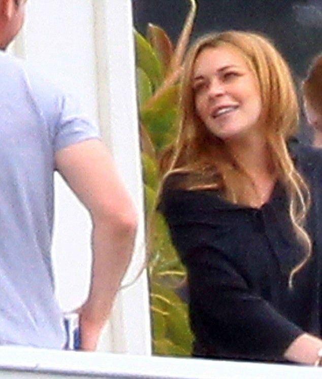 Δείτε φωτογραφίες της Lindsey Lohan από το κέντρο αποτοξίνωσης!