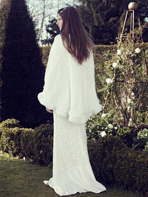 Η Ρος Γεωργίου στη βρετανική έκδοση του Harper’s Bazaar