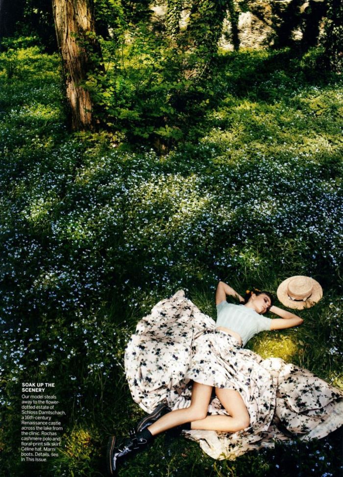 H Karlie Kloss τα πετάει όλα για την Αμερικανική Vogue!
