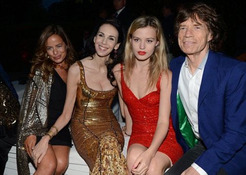 O Mick και τα κορίτσια του