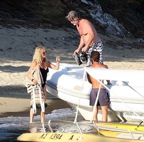 Οι ελληνικές διακοπές της Goldie Hawn