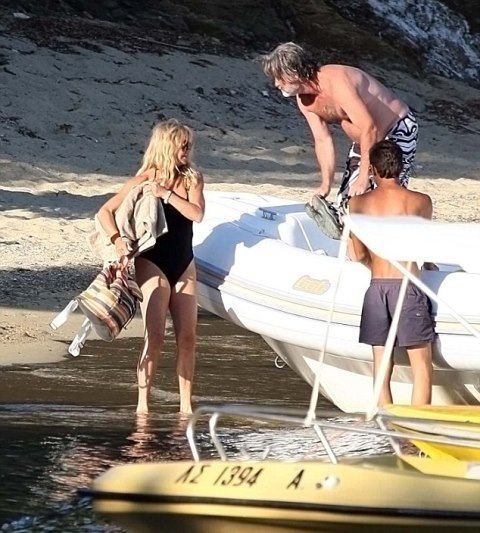 Οι ελληνικές διακοπές της Goldie Hawn