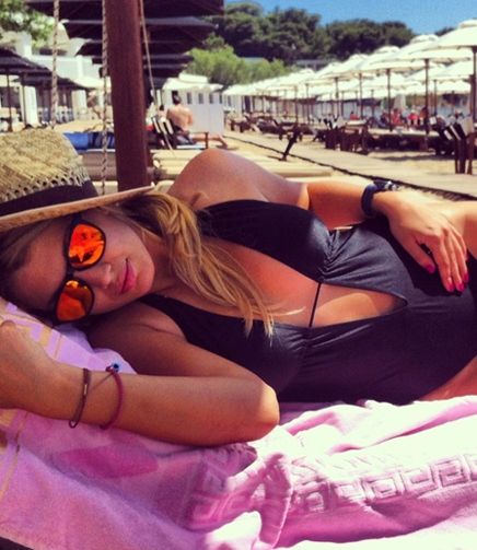 Oι Ελληνίδες celebrities μόνο με το... μαγιό τους: Ποια σχέδια προτιμούν;