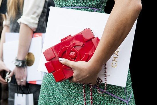 To must της χρονιάς: Chanel Lego bag!