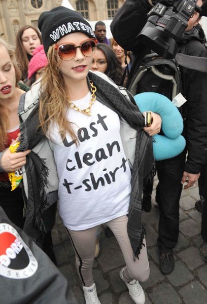 Κάντο όπως η Cara Delevigne: ένα tshirt για κάθε ώρα