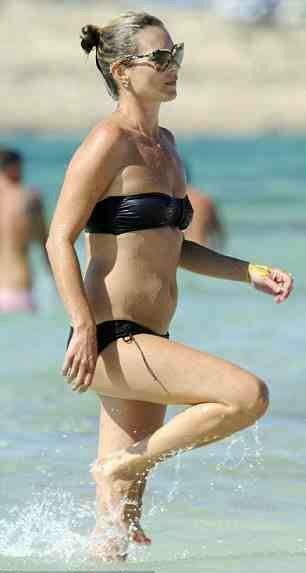 Τα πρώτα σημάδια στο σώμα της Kate Moss που μαρτυρούν την ηλικία της